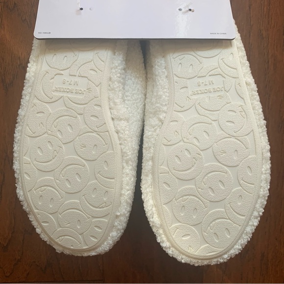 Rainbow Heart Check Slippers - Various Sizes - Picture 6 of 6